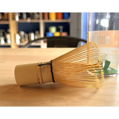 Fouet à Matcha en Bambou –...