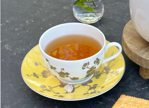 Thé oolong de Noël Mère Noël — panettone italien, agrumes et raisins secs